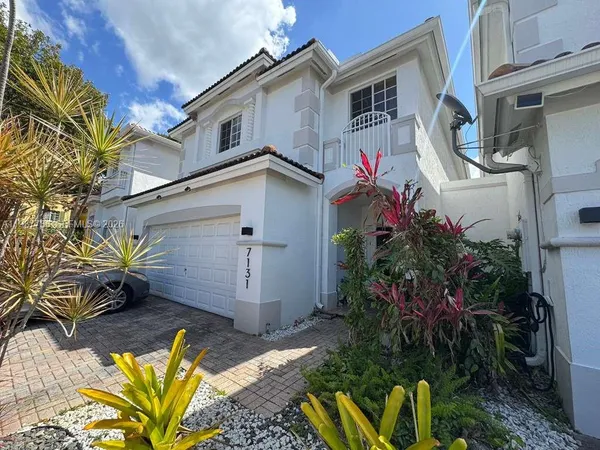 $3,850 | 7131 Northwest 114th Court, Doral, FL 33178