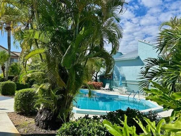 $1,550 | 950 South Kanner Highway, Unit C26, Stuart, FL 34994