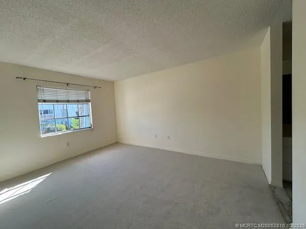 $1,550 | 950 South Kanner Highway, Unit C26, Stuart, FL 34994