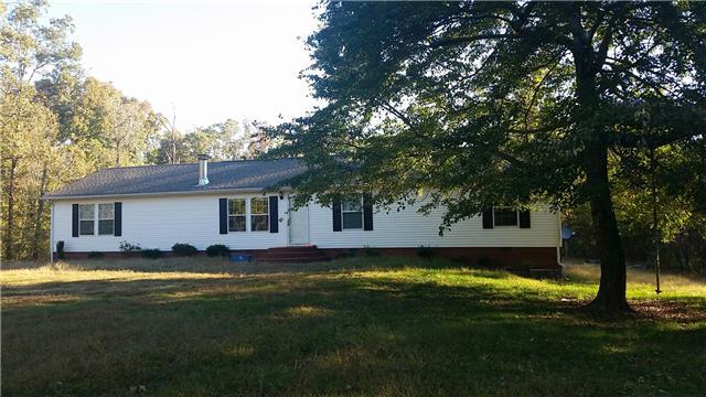 200 Old Highway 18 Tennessee Ridge, TN 37178 - Photo 3 of 20 Gallery Image 3