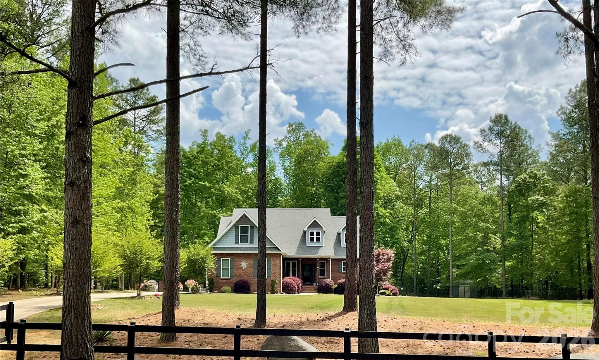 790 Brandon Road Clover, SC 29710 - Photo 3 of 43