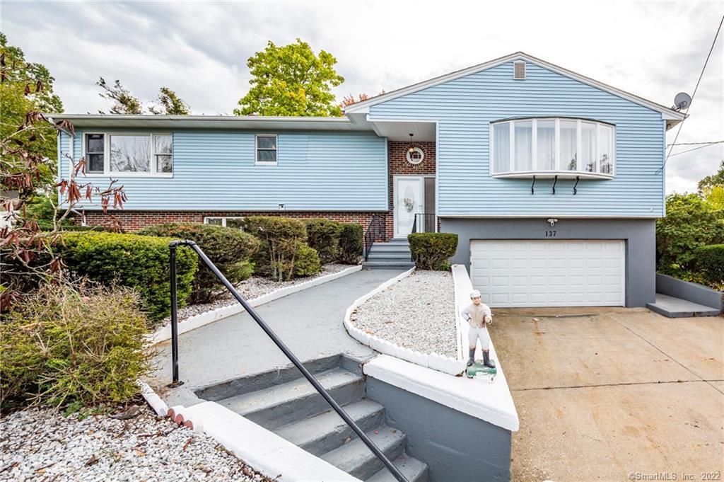 137 Ruela Drive Naugatuck, CT 06770 - Photo 1 of 1 Gallery Image 1