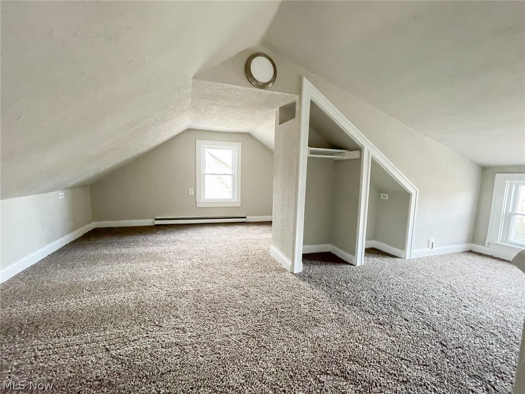 1040 Elbon Road Cleveland, OH 44121 - Photo 16 of 21