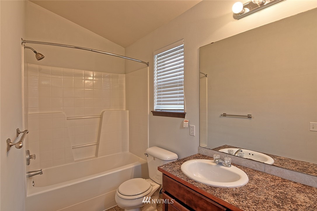 9427 16th Drive West Everett, WA 98204 - Photo 16 of 20