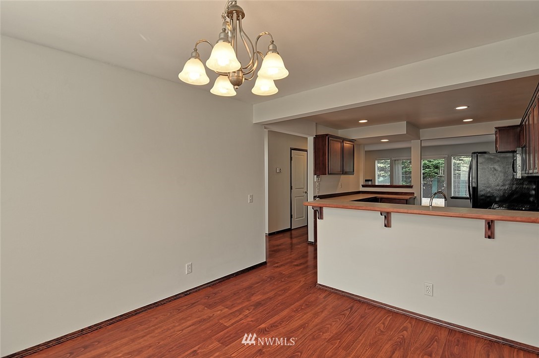 9427 16th Drive West Everett, WA 98204 - Photo 7 of 20