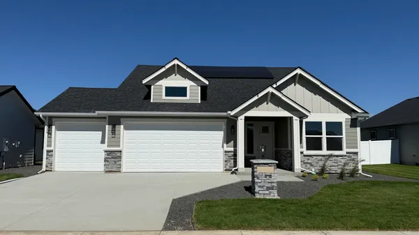 $641,800 | 1236 High Desert Drive, Deer Park, WA 99006