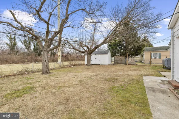 $2,250 | 18 Armor Court, Middle River, MD 21220