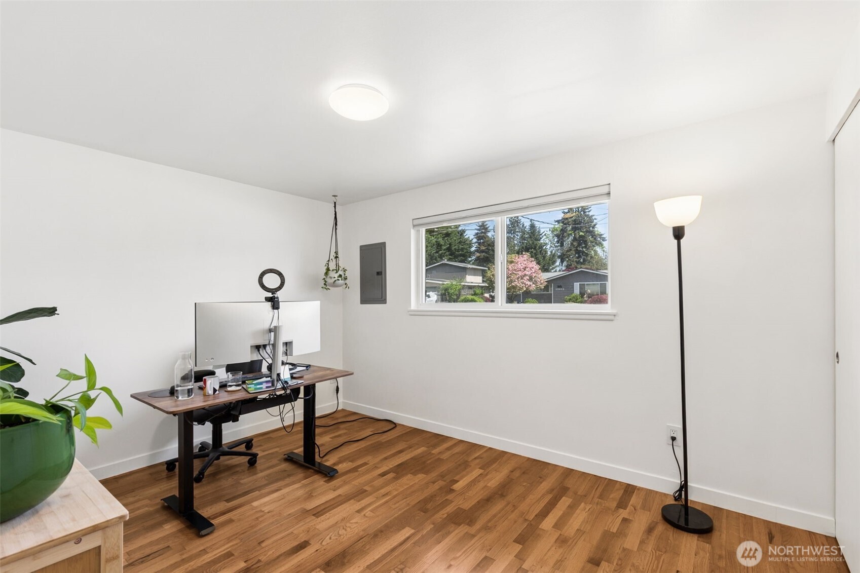 17035 128th Avenue Southeast Renton, WA 98058 - Photo 11 of 18