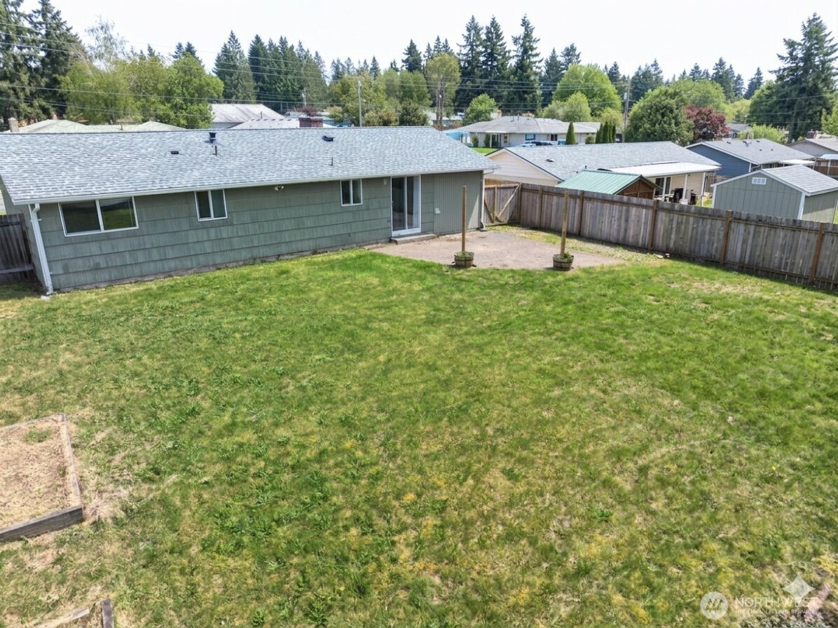 17035 128th Avenue Southeast Renton, WA 98058 - Photo 15 of 18