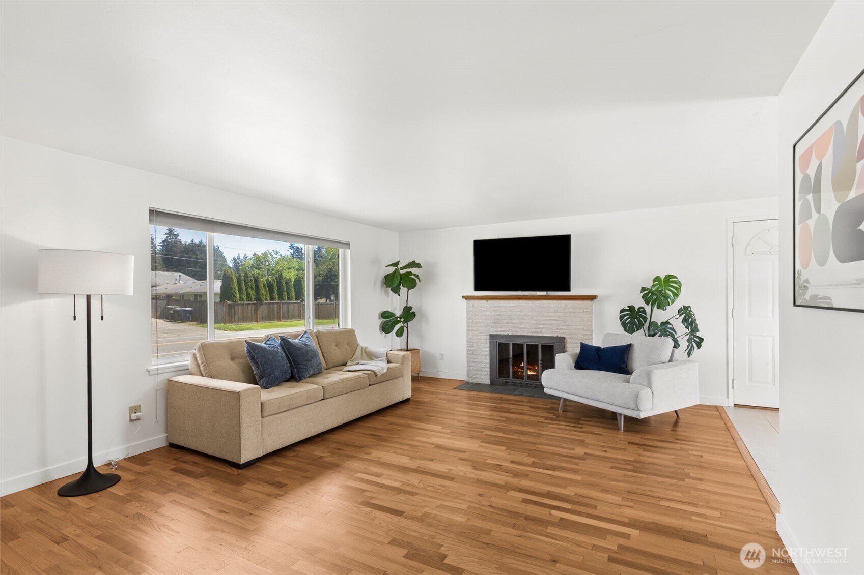 17035 128th Avenue Southeast Renton, WA 98058 - Photo 2 of 18