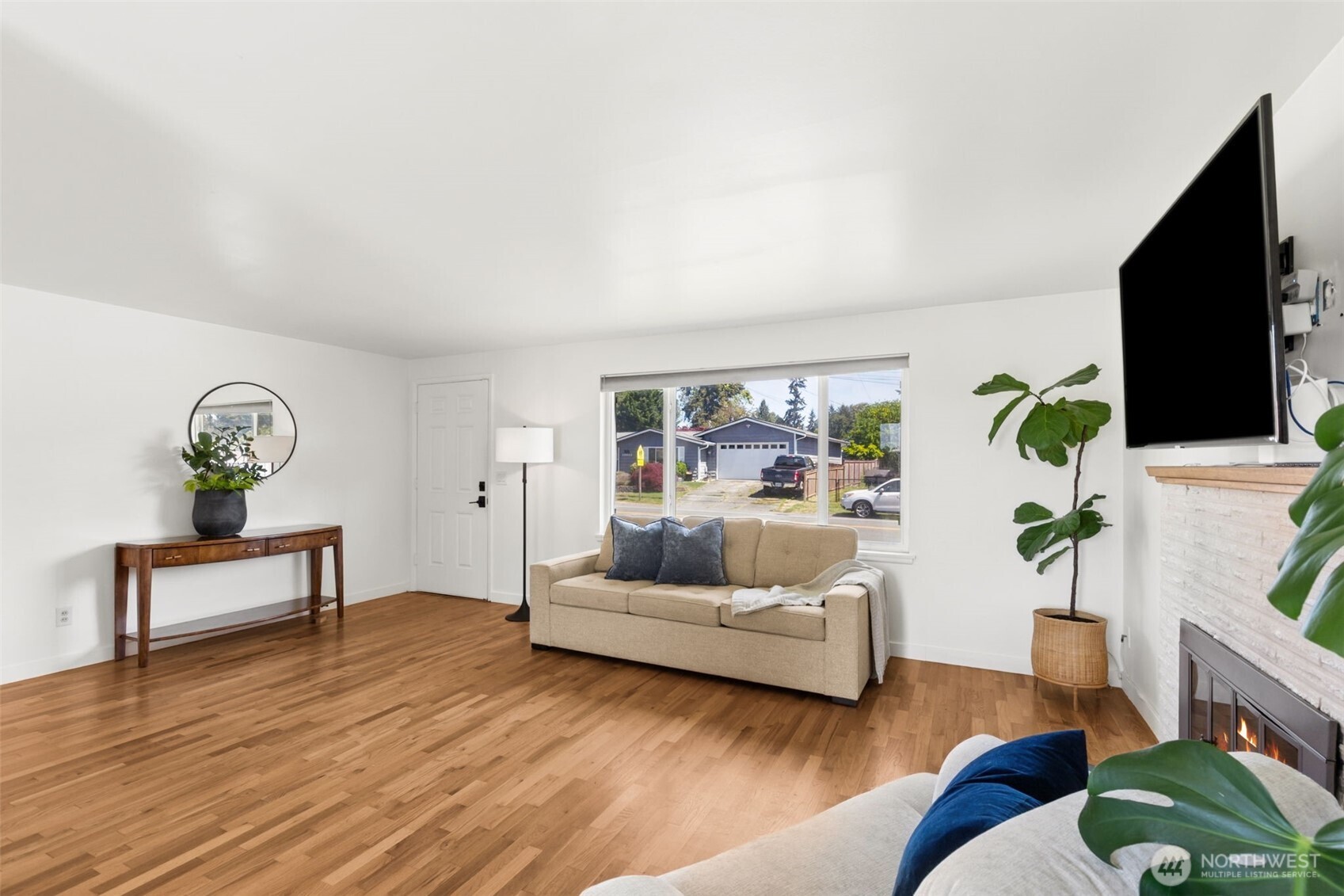 17035 128th Avenue Southeast Renton, WA 98058 - Photo 3 of 18