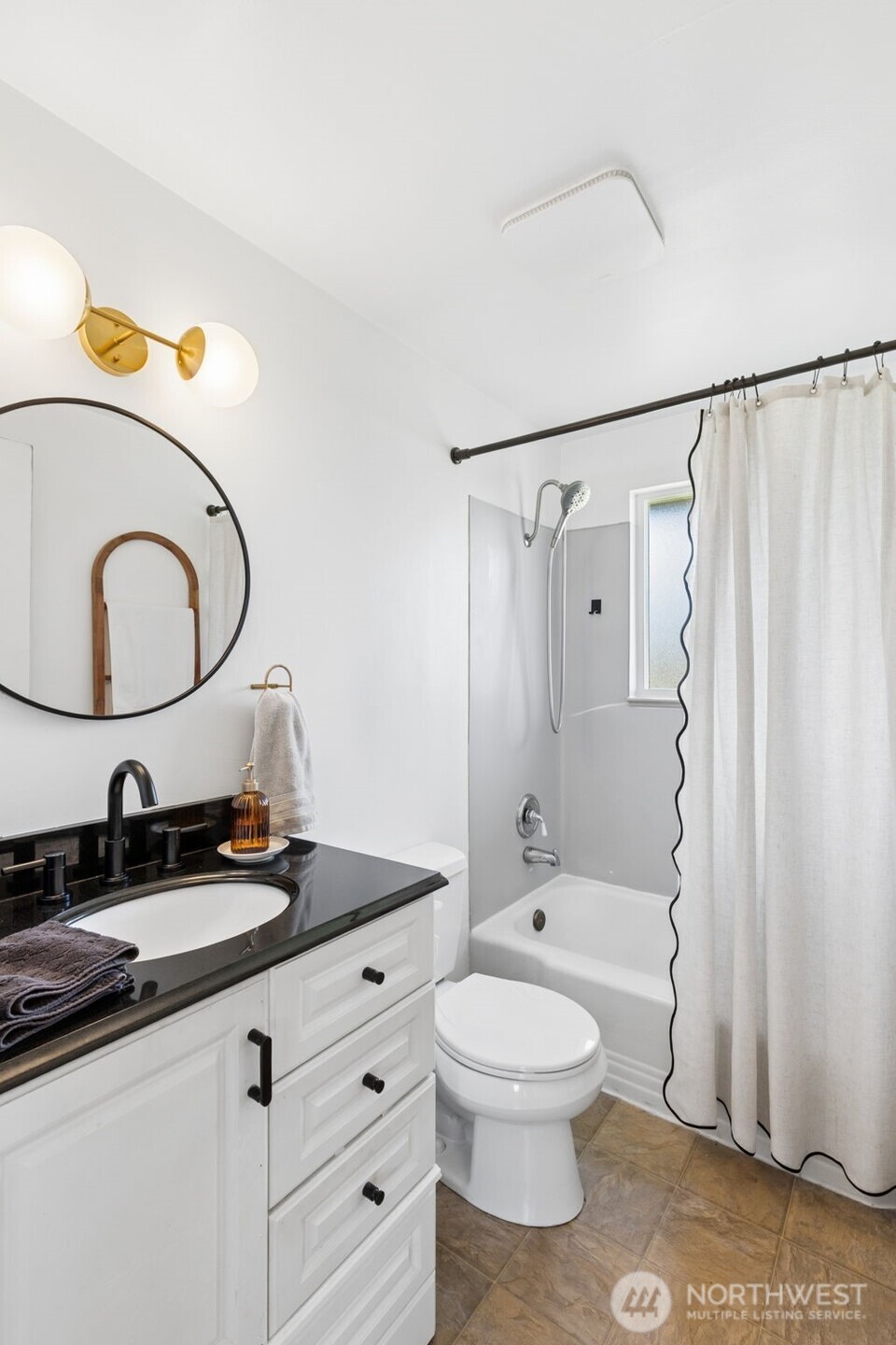 17035 128th Avenue Southeast Renton, WA 98058 - Photo 9 of 18