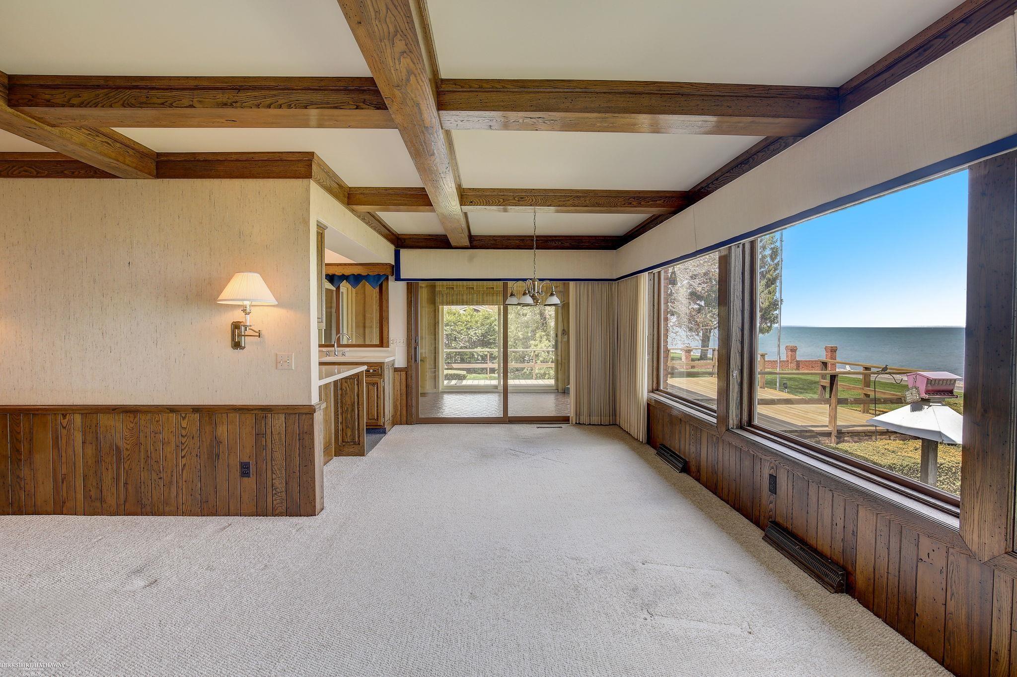 4880 Lakeshore Road Fort Gratiot, MI 48059 - Photo 14 of 69 50142242-8a5e481f-c22a-4f45-94a2-a6fbbaa12148.JPG