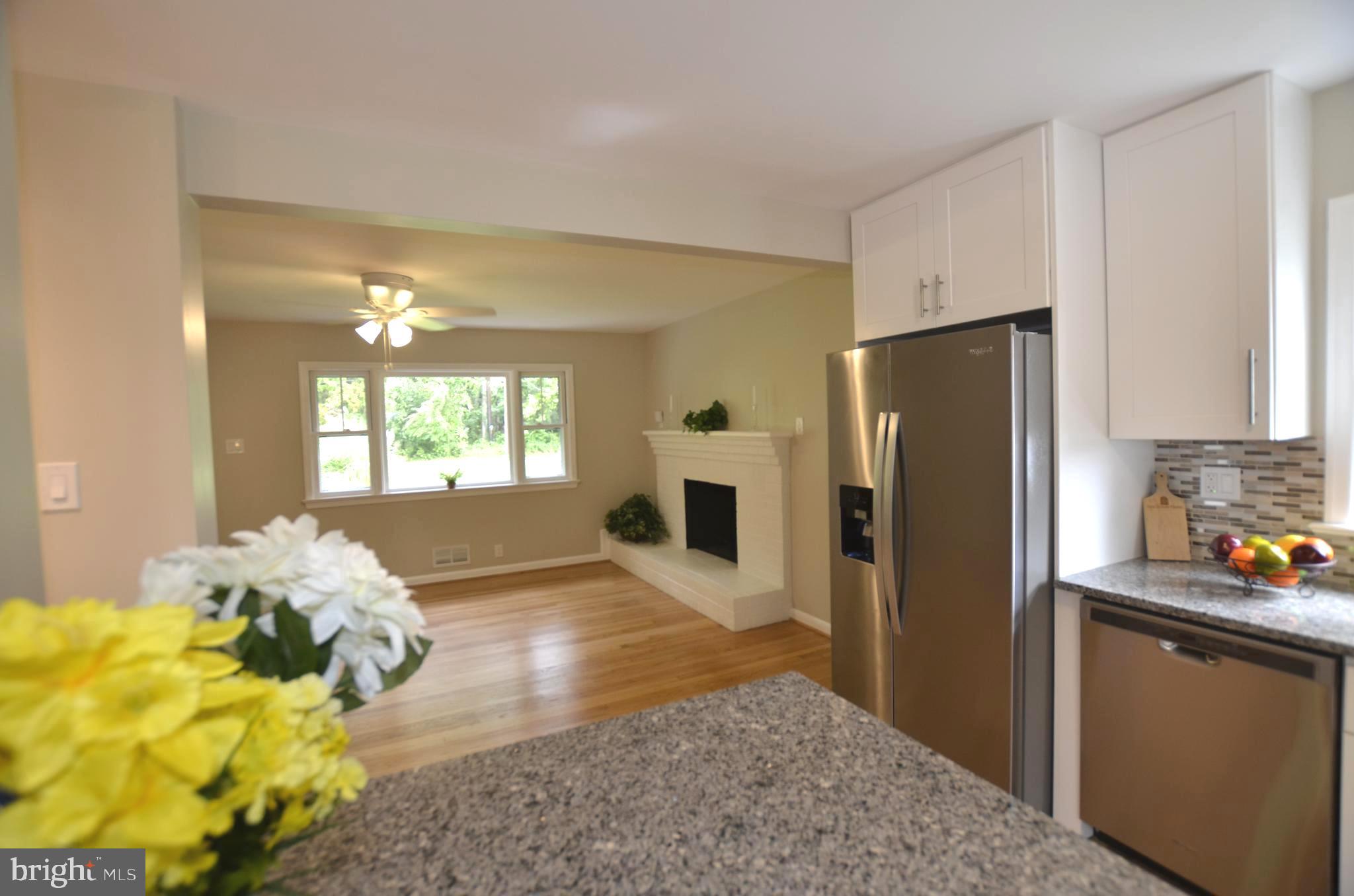 15320 Schaeffer Road Boyds, MD 20841 - Photo 3 of 48