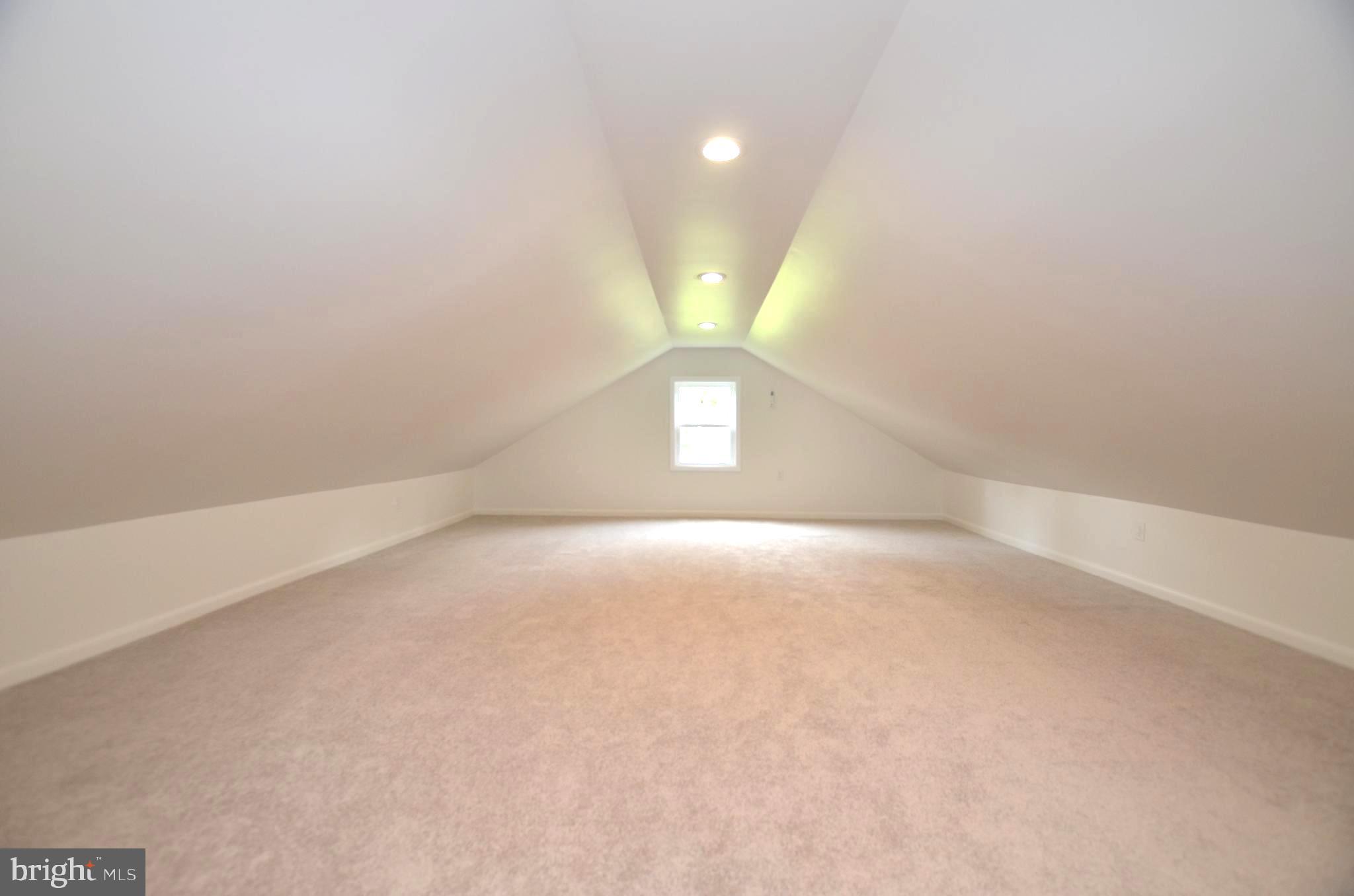 15320 Schaeffer Road Boyds, MD 20841 - Photo 29 of 48