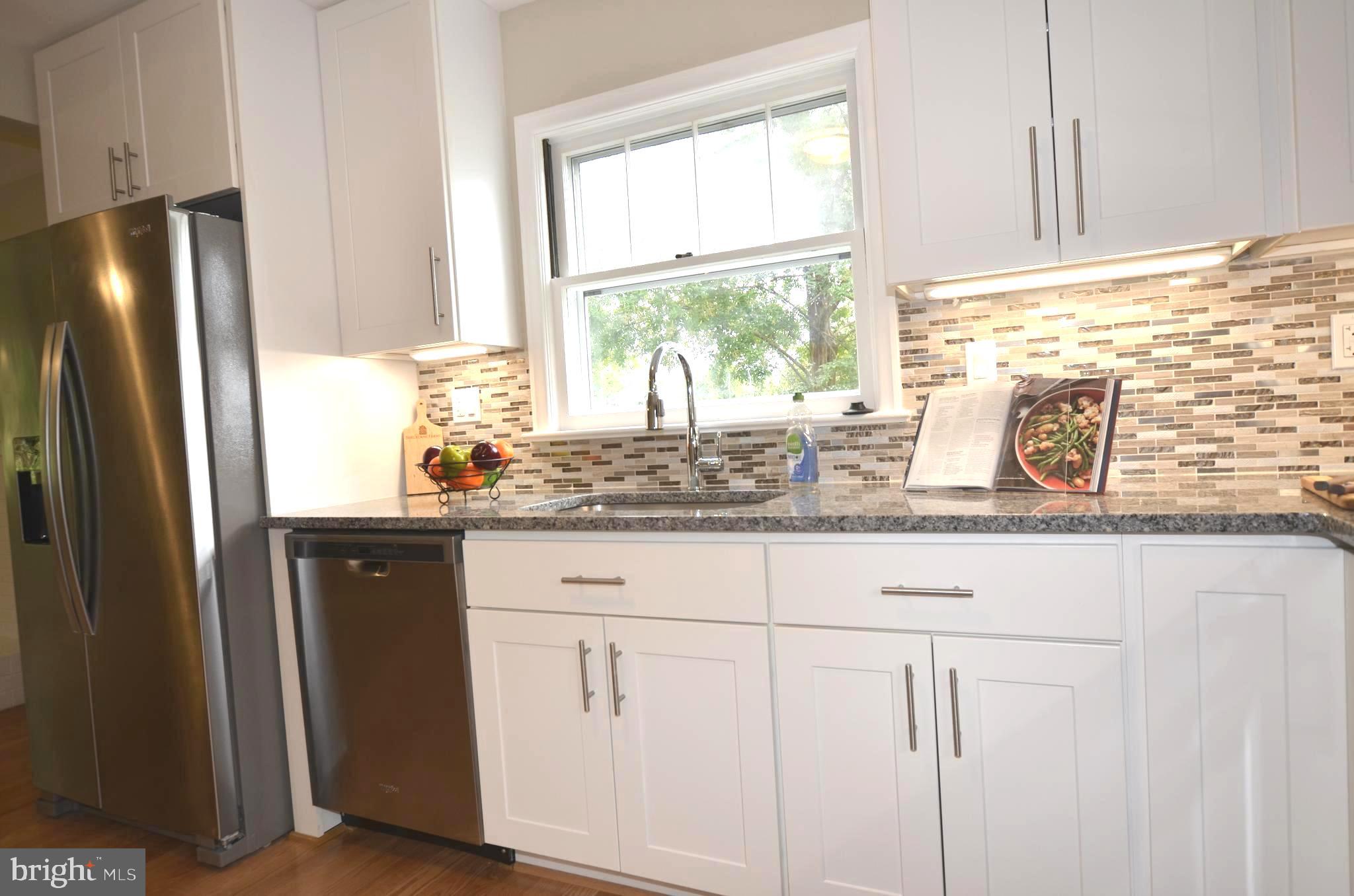 15320 Schaeffer Road Boyds, MD 20841 - Photo 5 of 48
