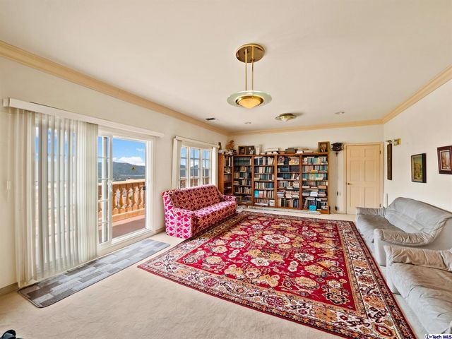 $2,550,000 | 3339 Stephens Circle, Glendale, CA 91208