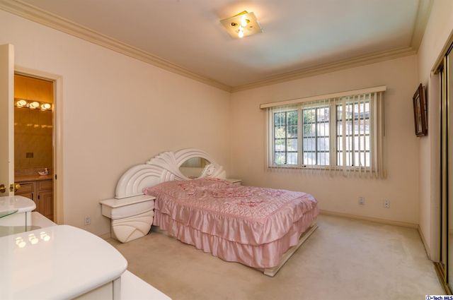 $2,550,000 | 3339 Stephens Circle, Glendale, CA 91208