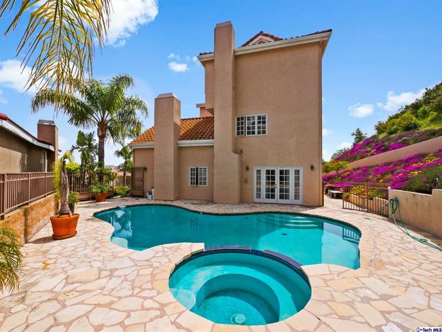 $2,550,000 | 3339 Stephens Circle, Glendale, CA 91208