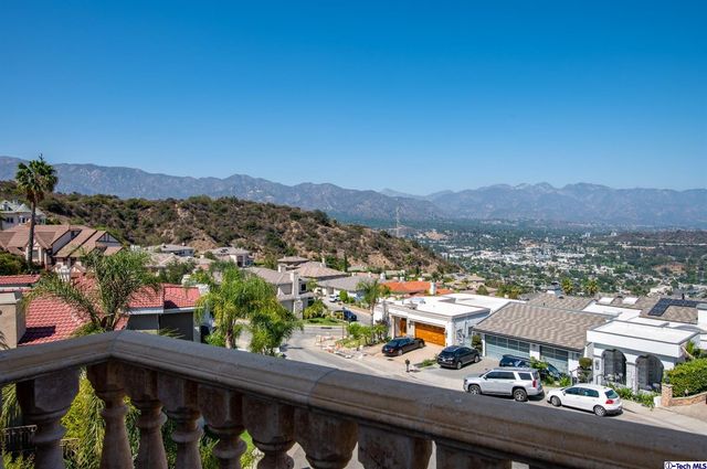 $2,550,000 | 3339 Stephens Circle, Glendale, CA 91208