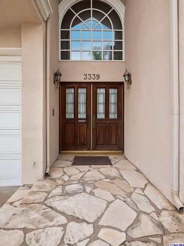 $2,550,000 | 3339 Stephens Circle, Glendale, CA 91208