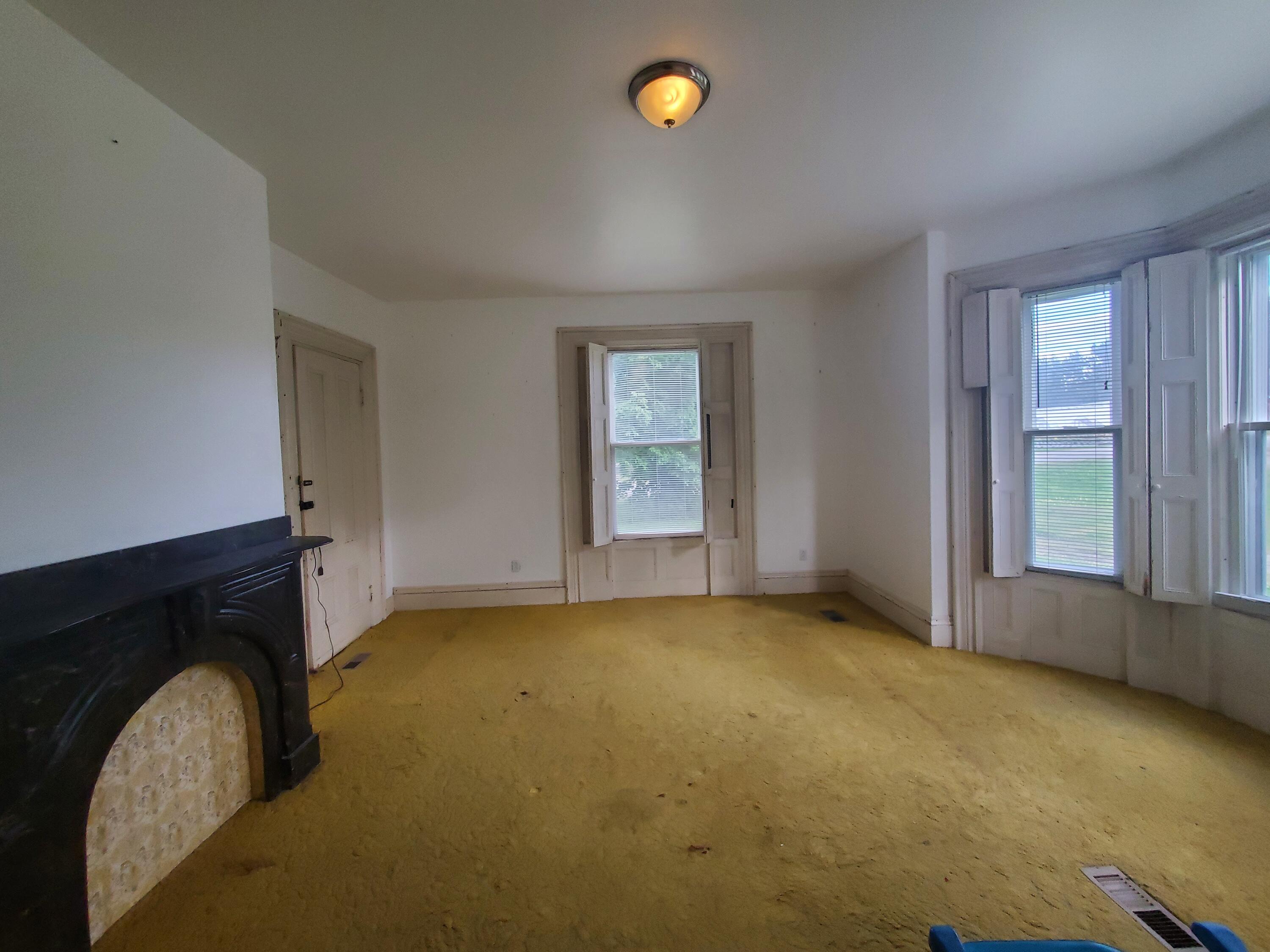 319 Enfield Road Lincoln, ME 04457 - Photo 12 of 73 20210913_165523