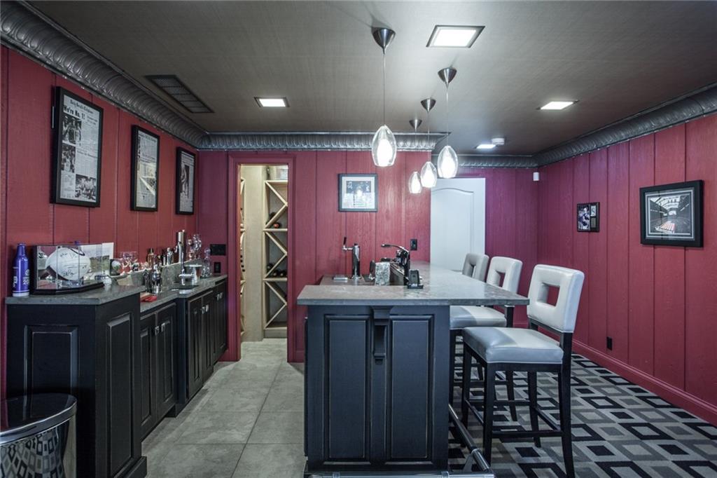 8145 Ridley Court Indianapolis, IN 46260 - Photo 28 of 41 Gallery Image 28