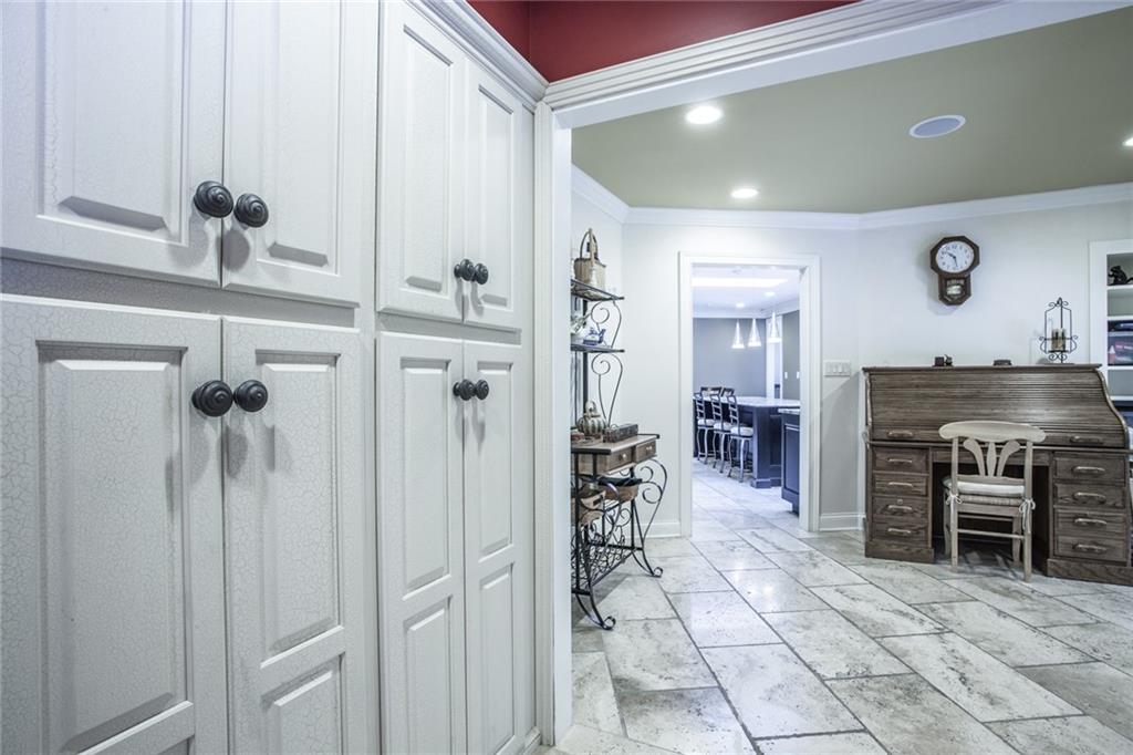 8145 Ridley Court Indianapolis, IN 46260 - Photo 41 of 41 Gallery Image 41