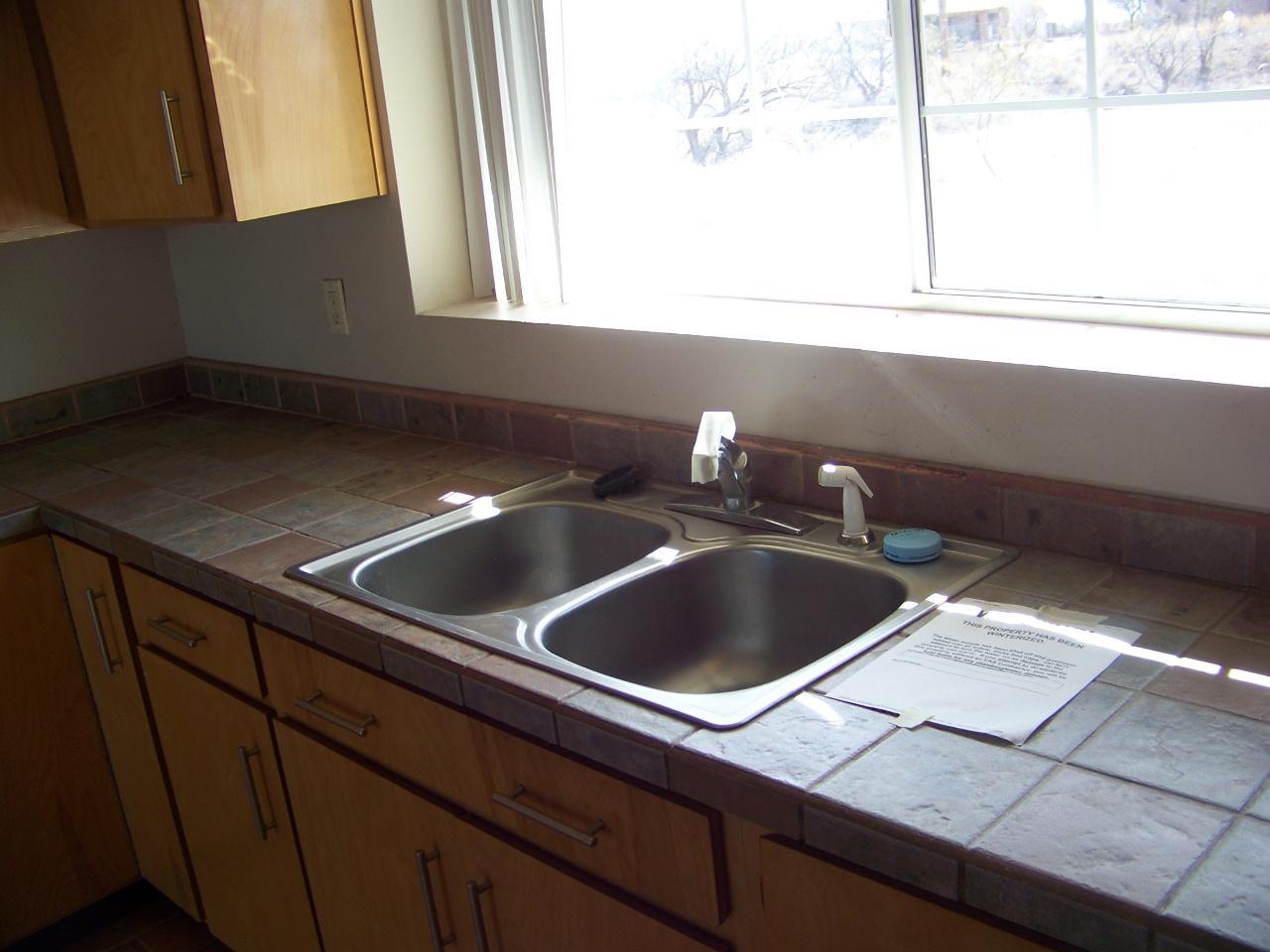 1117 Descanso Court, Unit CORTE Rio Rico, AZ 85648 - Photo 8 of 15