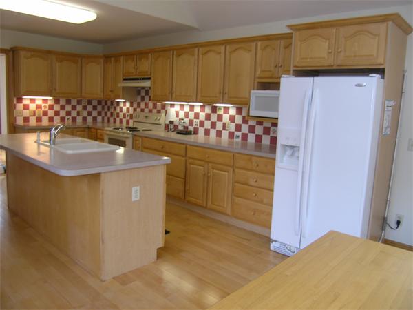 49 Pequot Road Wayland, MA 01778 - Photo 7 of 22 Gallery Image 7