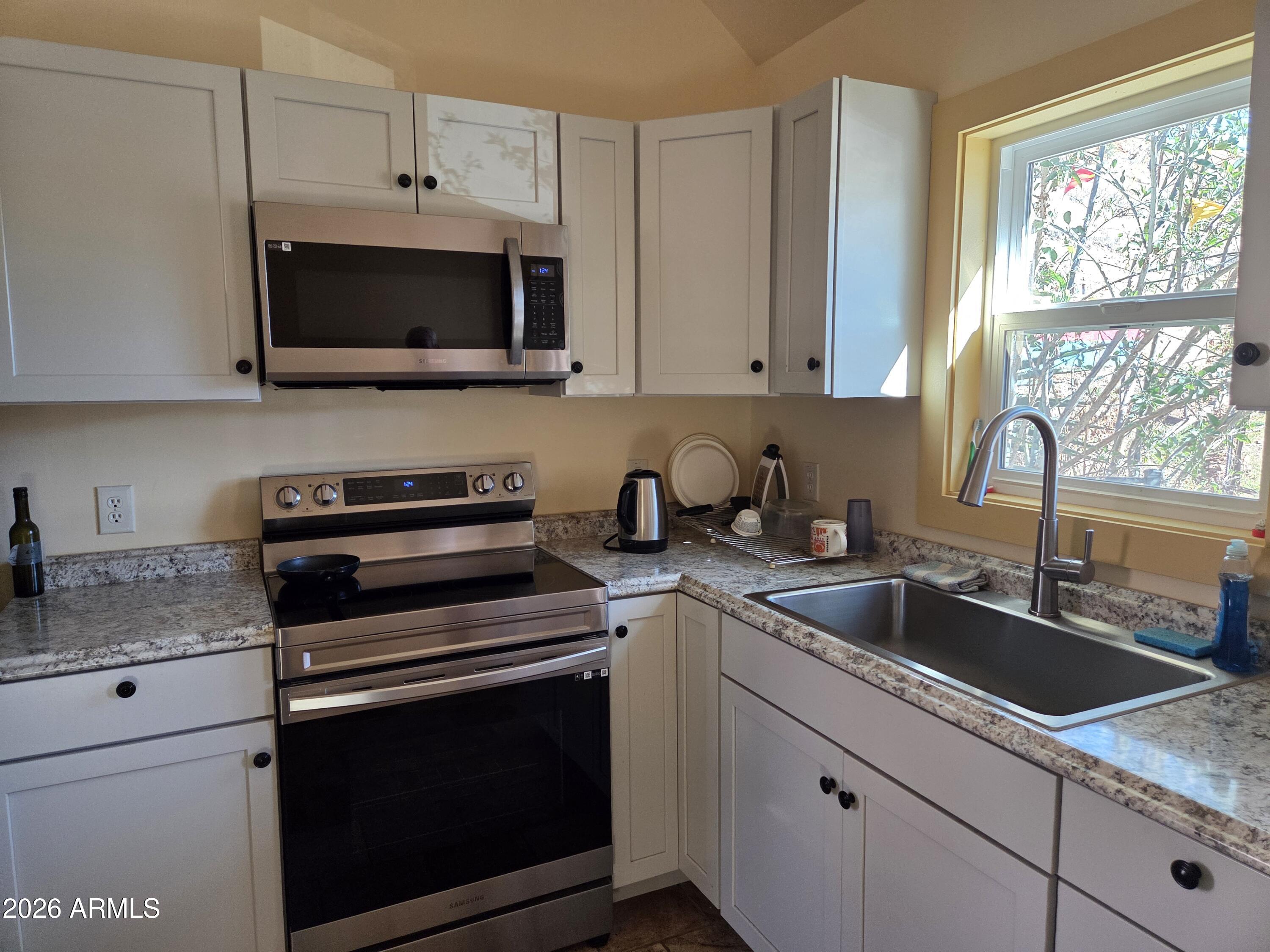 132 Naco Road Bisbee, AZ 85603 - Photo 9 of 38 132-2 Naco Rd