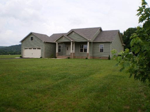 300 Walnut Grove Road Sparta, TN 38583 - Photo 1 of 1 Primary Photo