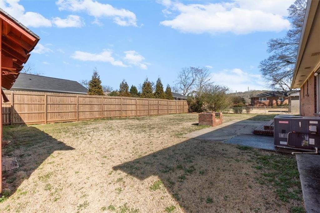213 Cook Street Cartersville, GA 30120 - Photo 34 of 45 a view of outdoor space with garden