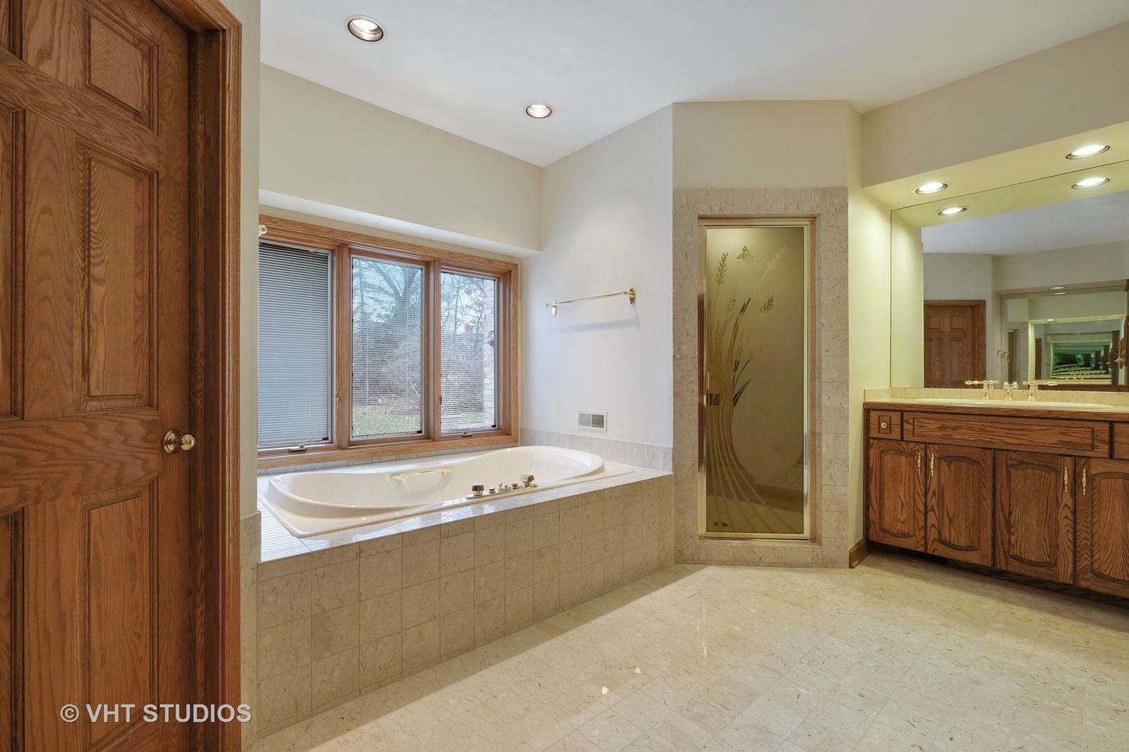 4 Bristol Road Northfield, IL 60093 - Photo 11 of 22