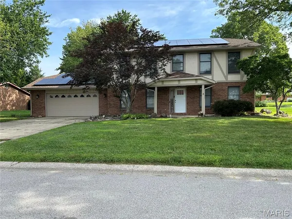 $325,000 | 1711 Fairway Drive, O'Fallon, IL 62269