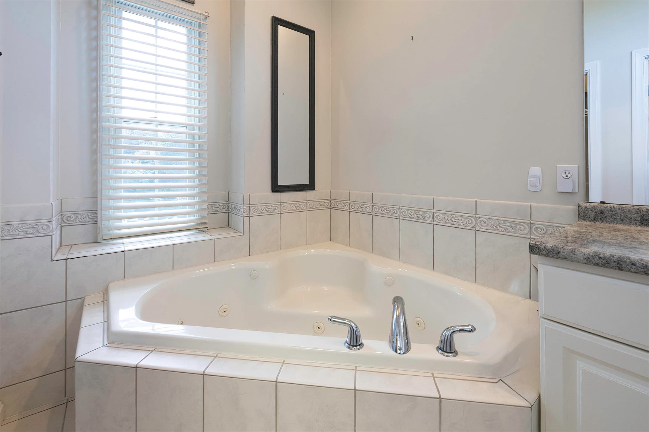 3703 Harbor Ridge Trail Erie, PA 16510 - Photo 25 of 47 Gallery Image 25