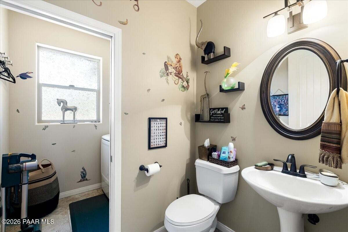 1052 Rough Diamond Drive Prescott, AZ 86301 - Photo 8 of 21 Bathroom 2