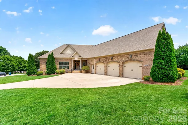 $740,000 | 2330 Shiny Leaf Drive, Denver, NC 28037