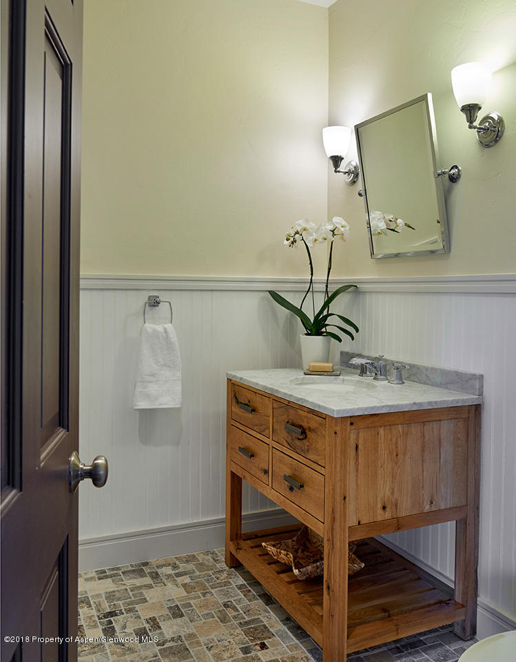 323 Meadow Drive Basalt, CO 81621 - Photo 15 of 29 Powder Room