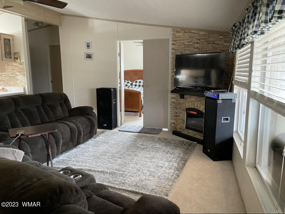 6983 Kings High Road Show Low, AZ 85901 - Photo 28 of 60 Gallery Image 28
