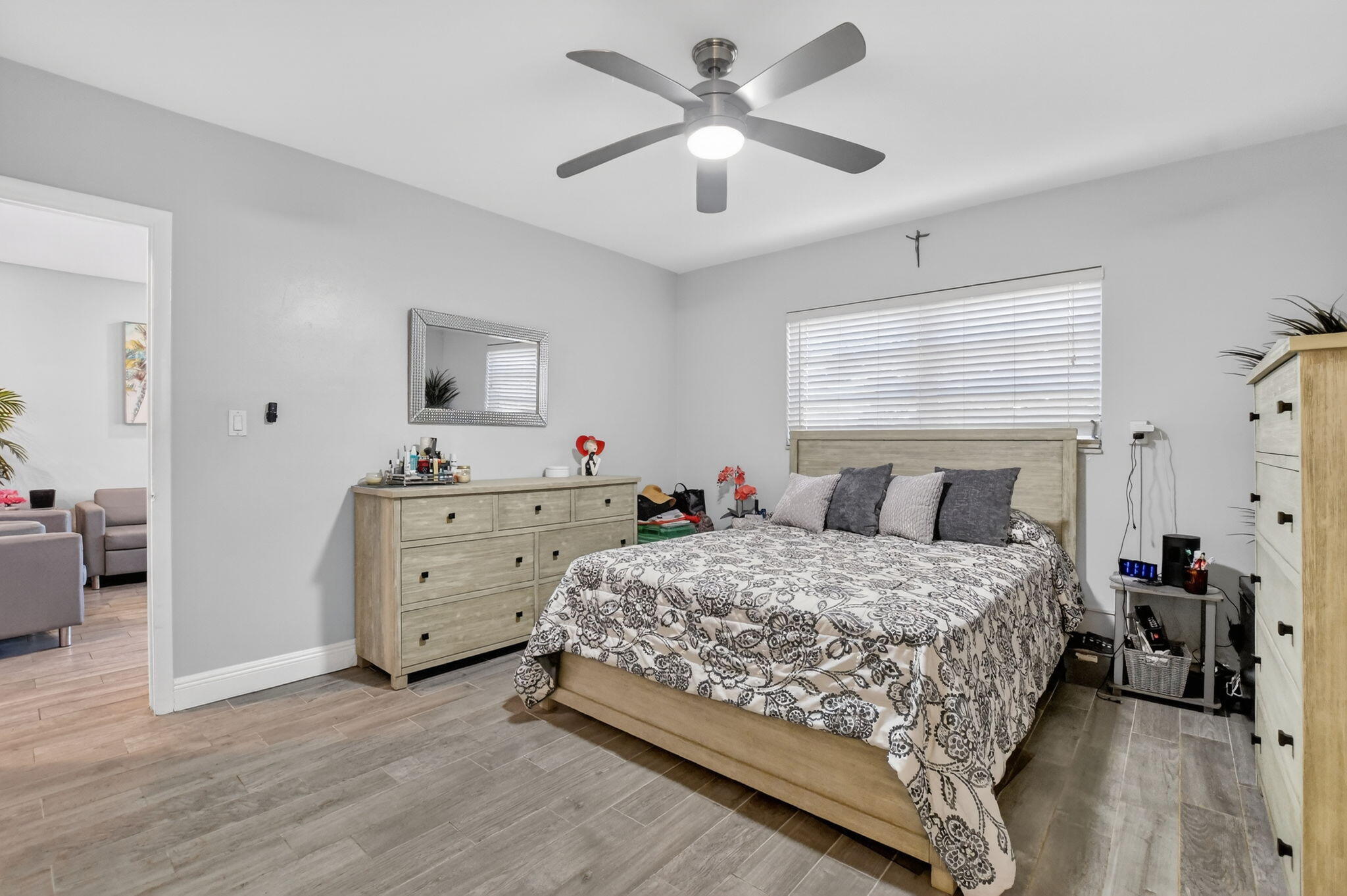 300 Northeast 20th Street, Unit 7060 Boca Raton, FL 33431 - Photo 12 of 28 Primary Bedroom