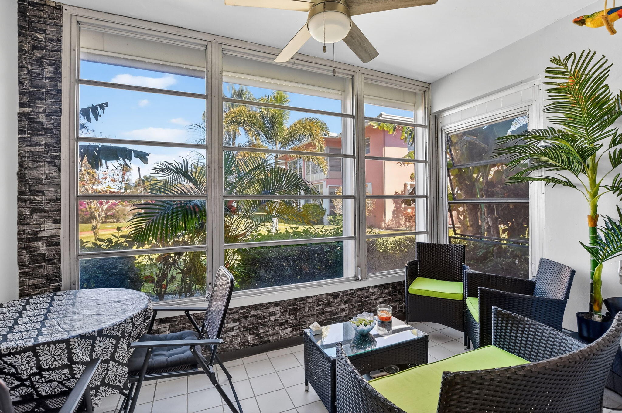 300 Northeast 20th Street, Unit 7060 Boca Raton, FL 33431 - Photo 18 of 28 Lanai