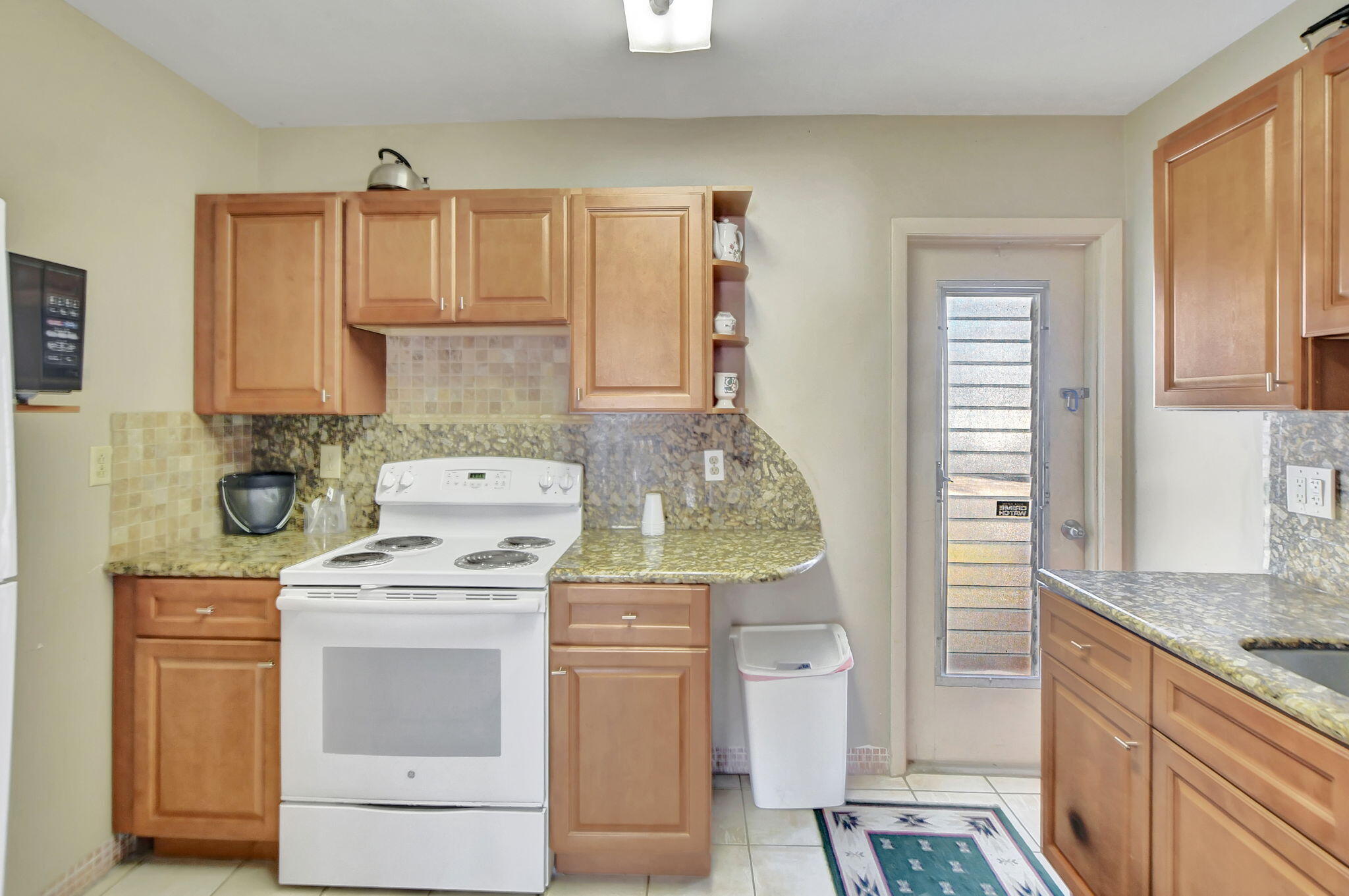 300 Northeast 20th Street, Unit 7060 Boca Raton, FL 33431 - Photo 24 of 28 Clubhouse
