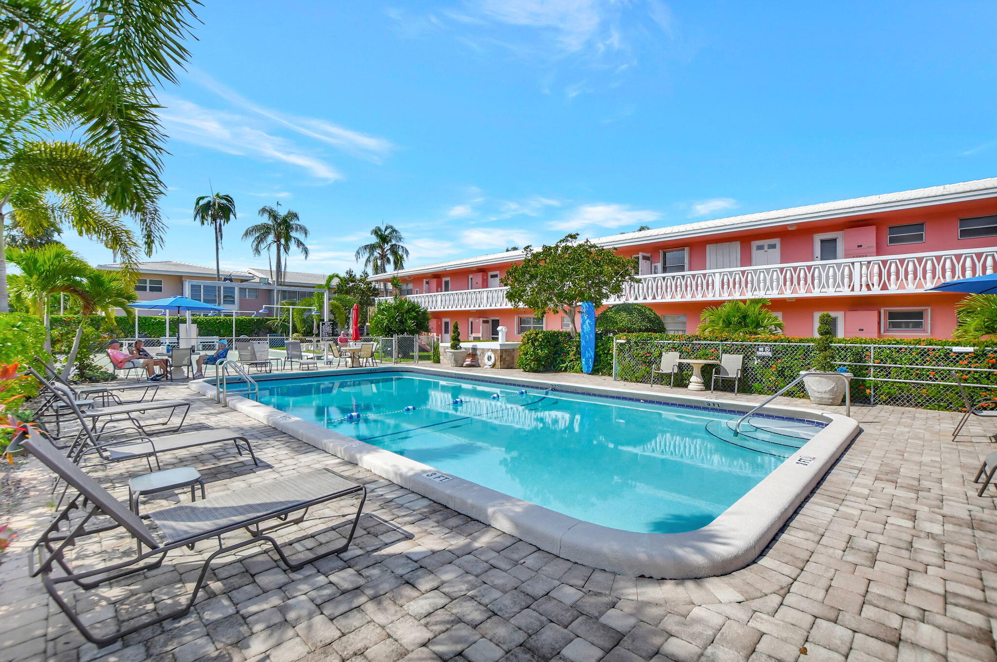 300 Northeast 20th Street, Unit 7060 Boca Raton, FL 33431 - Photo 27 of 28 Pool