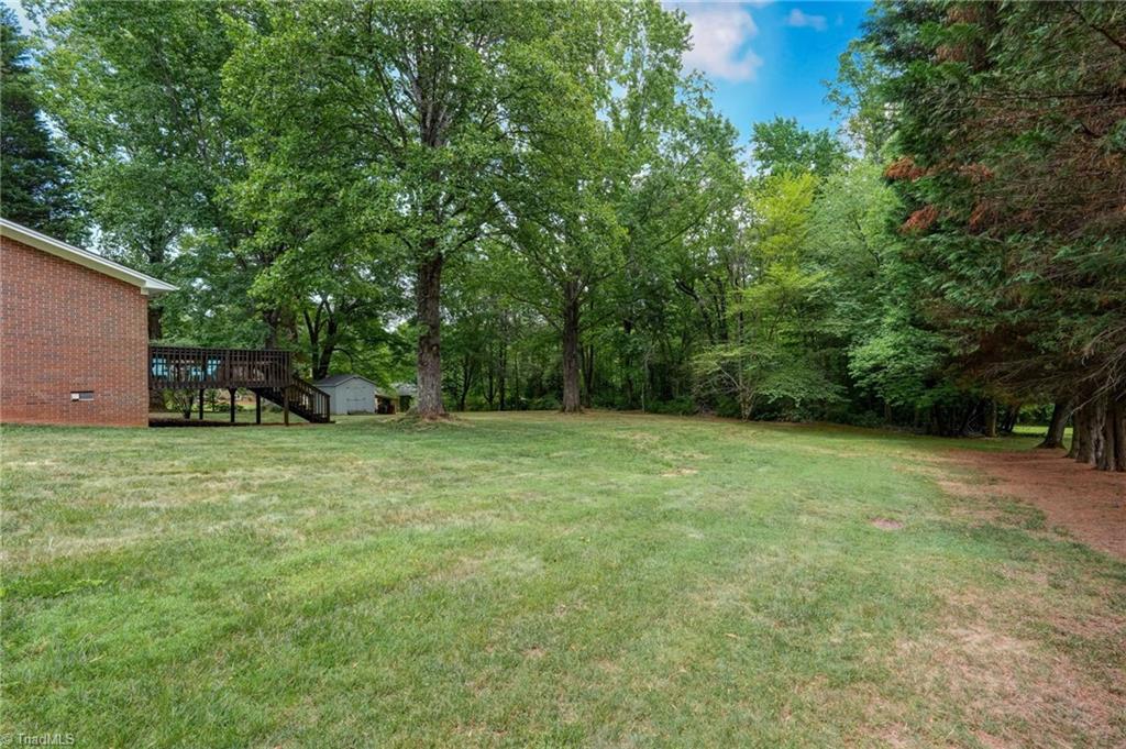 134 Meadow Brook Road Reidsville, NC 27320 - Photo 27 of 35