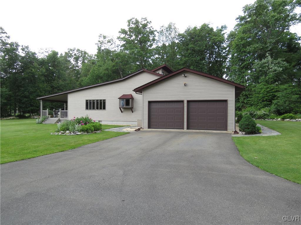 759 Turkey Ridge Road Mount Bethel, PA 18343 - Photo 6 of 46