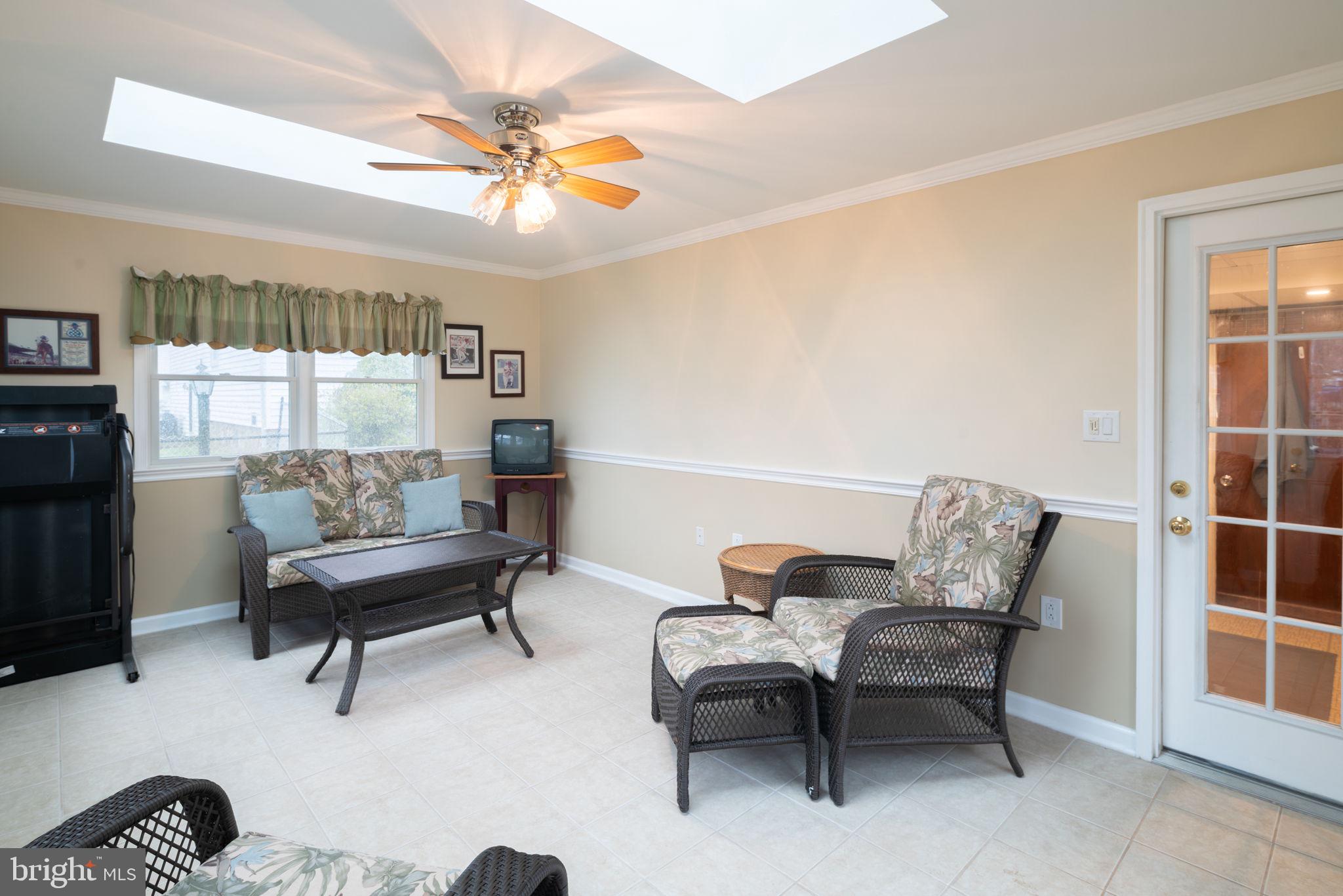1027 Howard Road Warminster, PA 18974 - Photo 29 of 34 Gallery Image 29