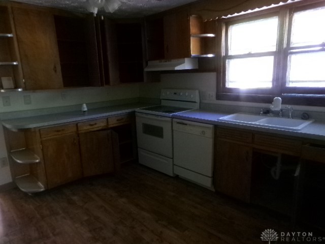 107 East Walnut Street Spring Valley, OH 45370 - Photo 13 of 19
