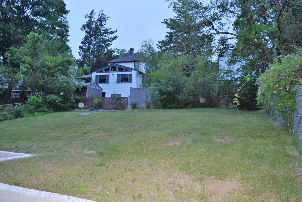 28 Baldwin Road Waltham, MA 02452 - Photo 19 of 21 Gallery Image 19