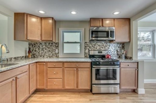 28 Baldwin Road Waltham, MA 02452 - Photo 7 of 21 Gallery Image 7